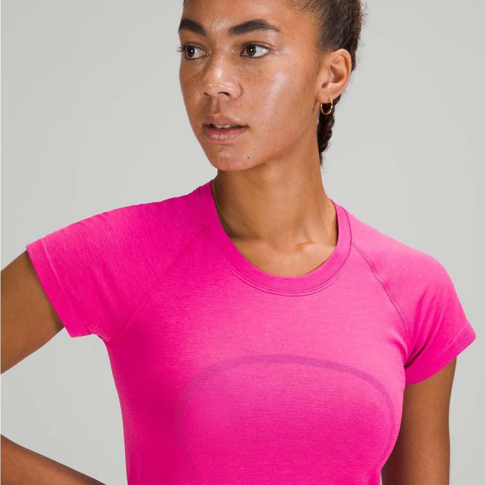 Lululemon Swiftly Tech Short Sleve Shirt 2.0 Race Length Sonic Pink Size 6 - Picture 2 of 7